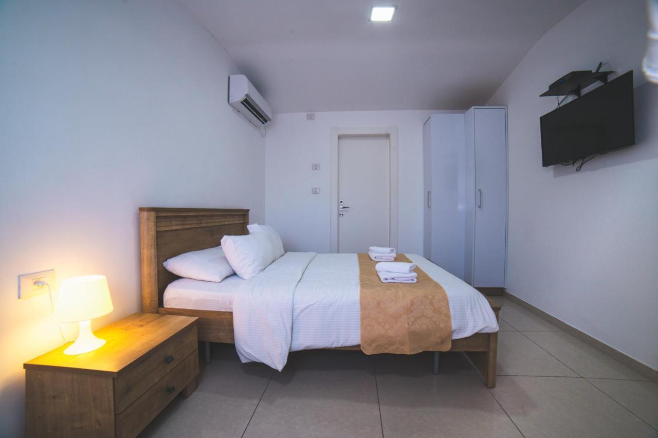 Agamim Hotel Ашкелон Екстериор снимка