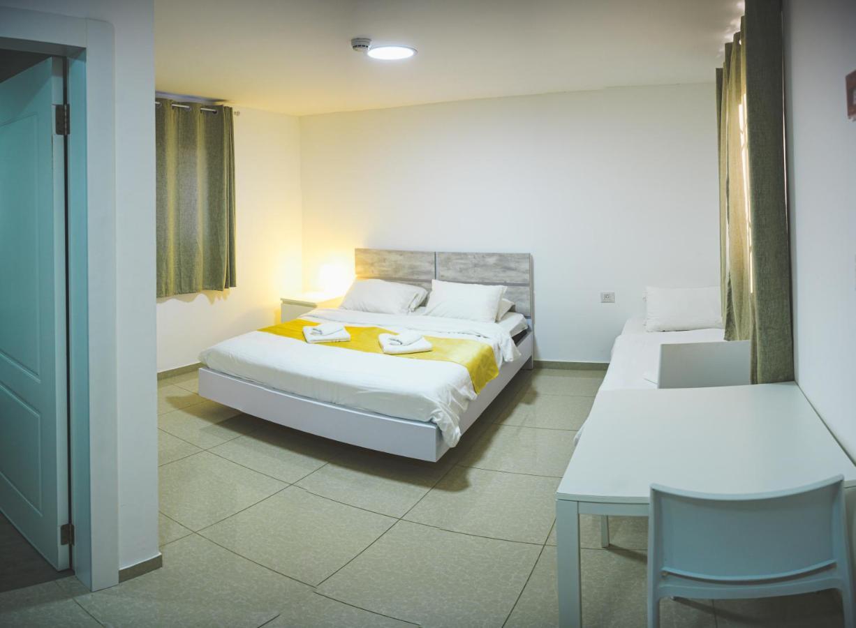 Agamim Hotel Ашкелон Екстериор снимка