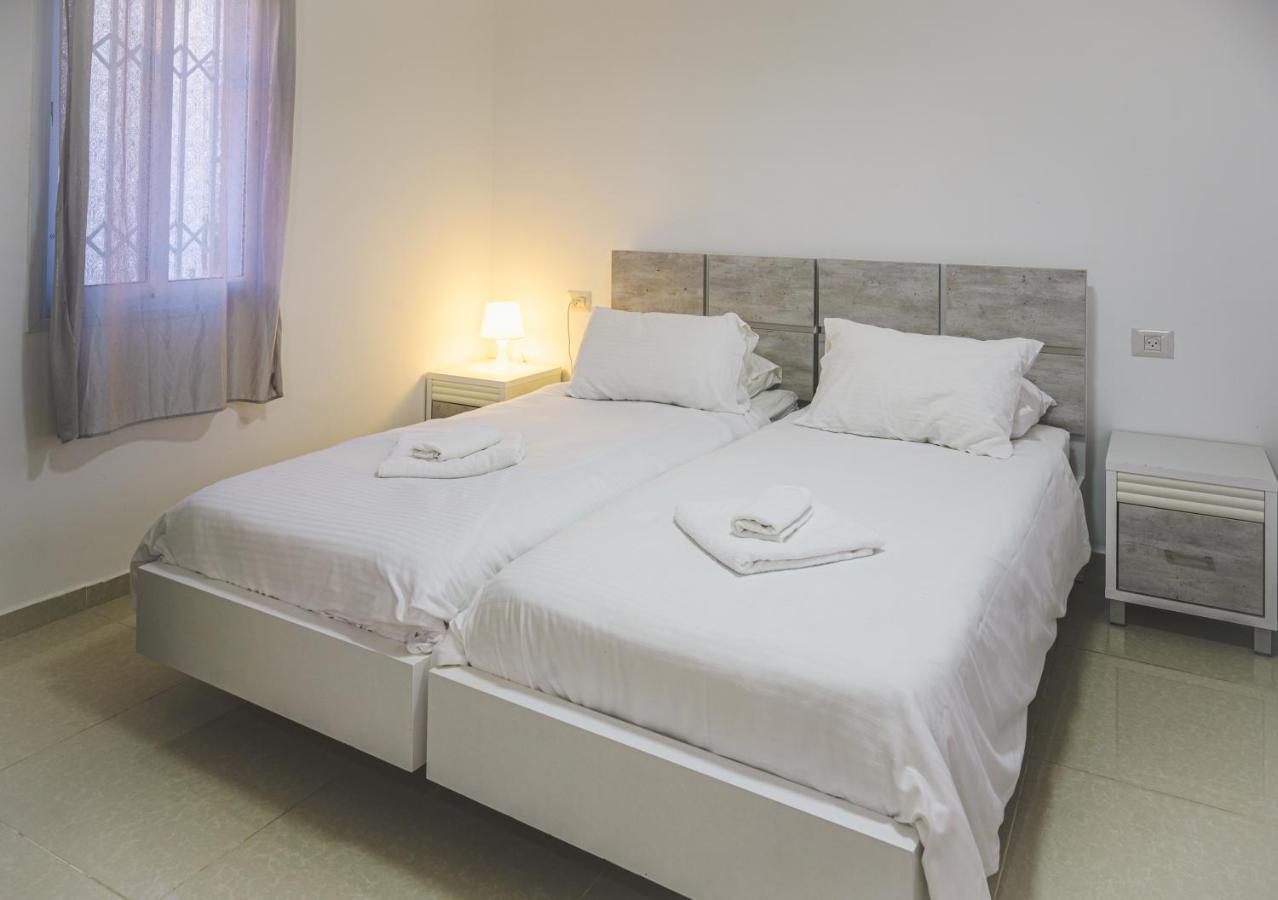 Agamim Hotel Ашкелон Екстериор снимка
