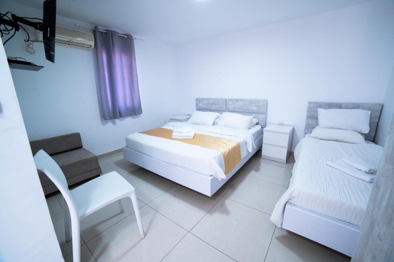 Agamim Hotel Ашкелон Екстериор снимка